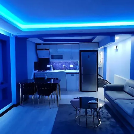 Apartment Blue House Ueskuedar *